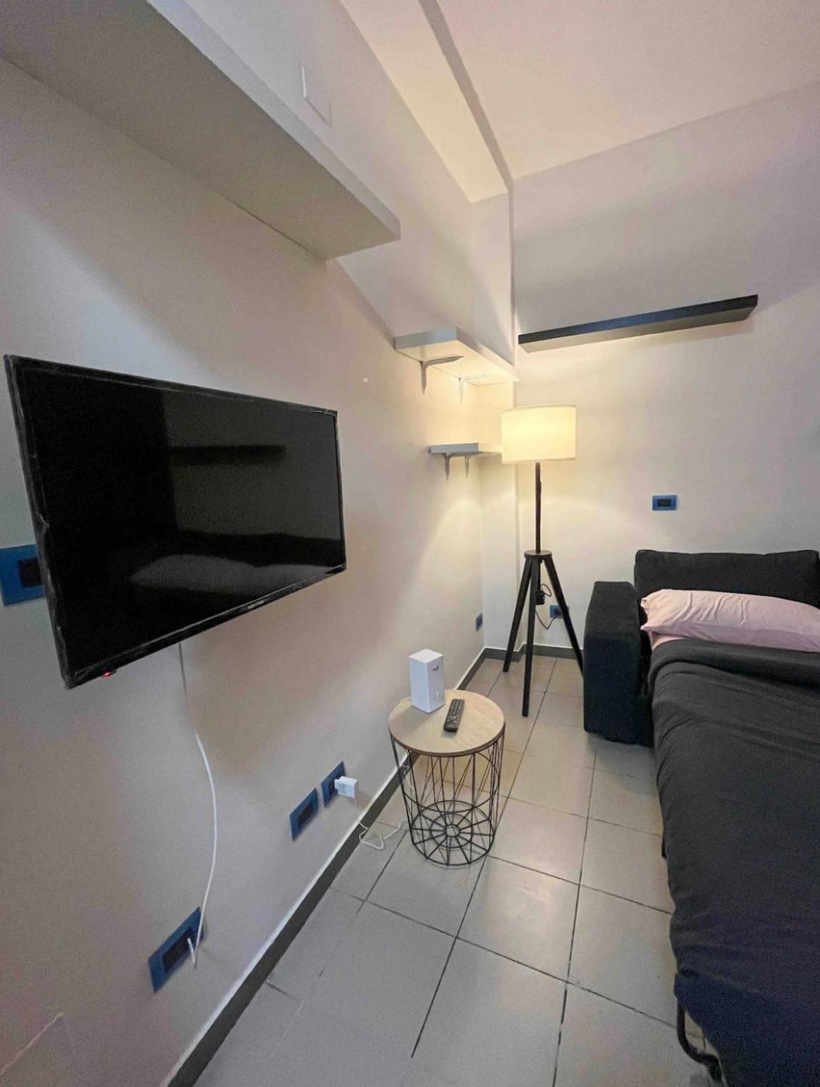 Wild House Apartment Милано Екстериор снимка